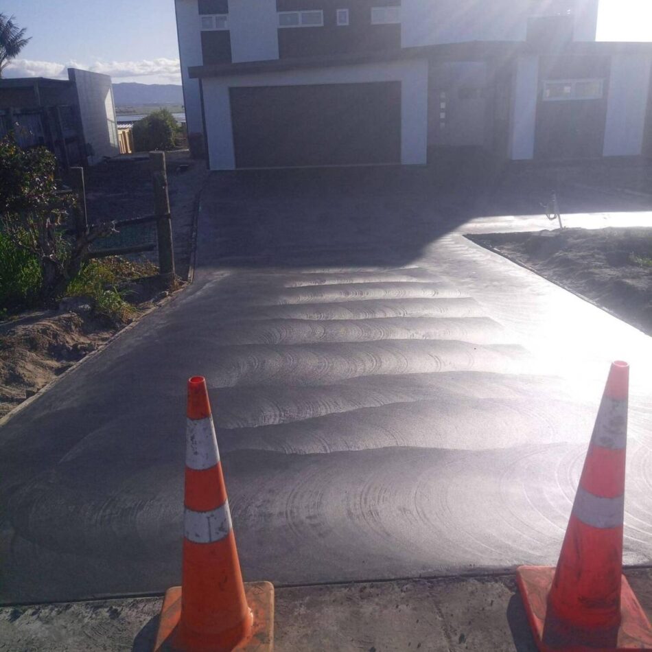 Concrete Driveways: Durable & Stylish Solutions